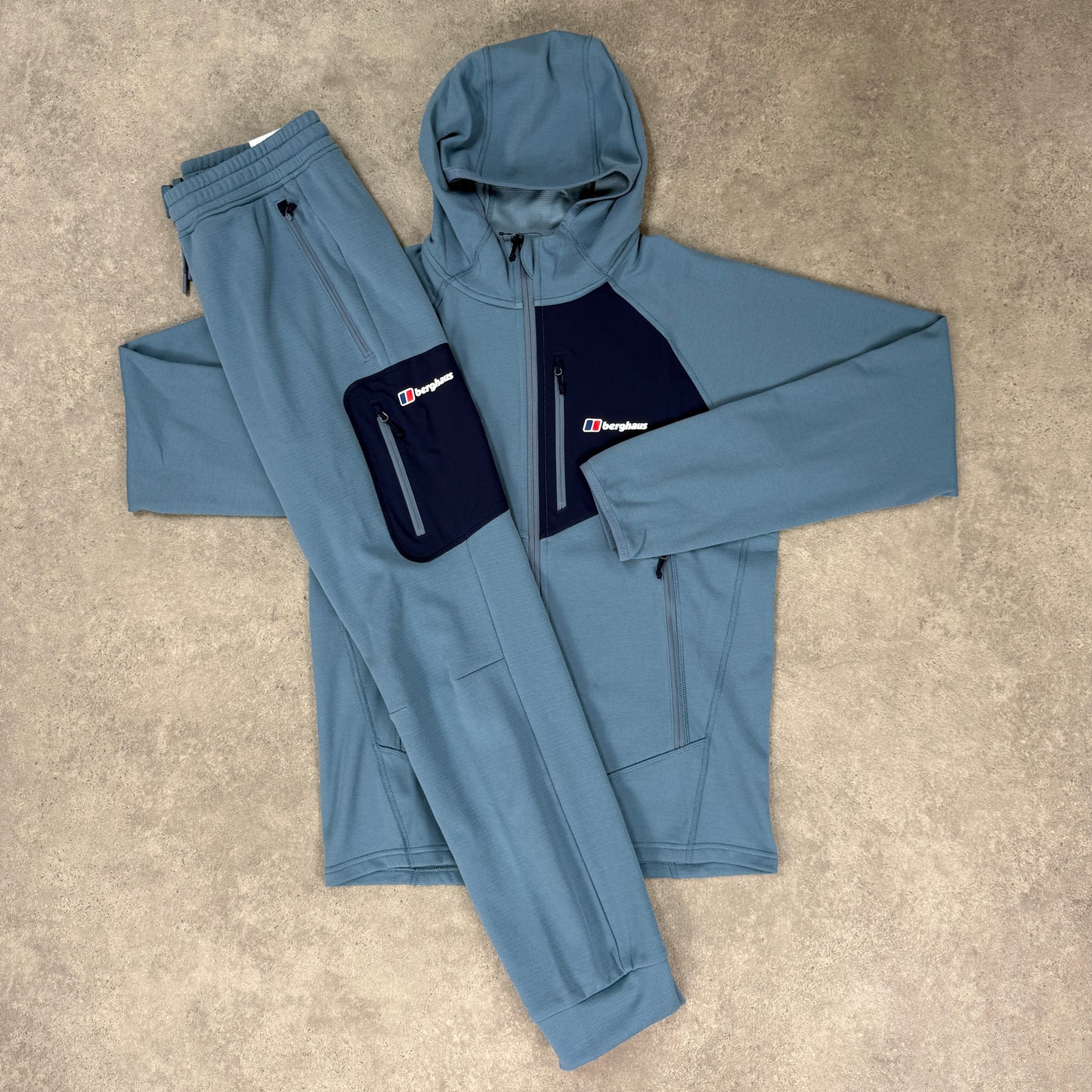 BERGHAUS COTTON TRACKSUIT (BLUE)