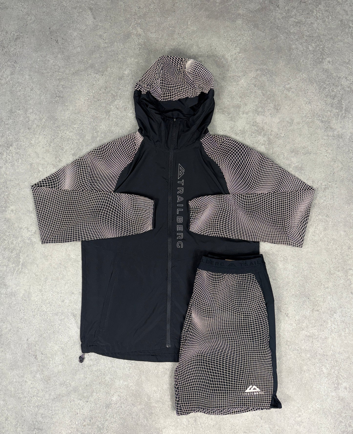 TRAILBERG ASPECT SHORTS/WINDBREAKER SET (BLACK)